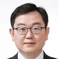 Hyun-Yong Lee